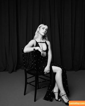 Clara Galle photo #0120