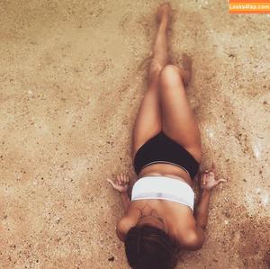 Clara Gomez photo #0069