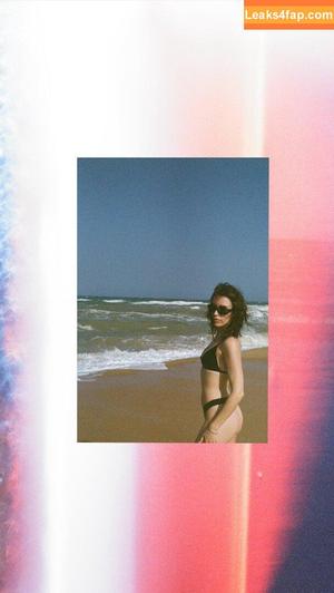 Clara McGregor photo #0066