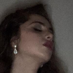 Clara Victoria photo #0026