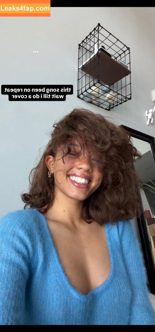 clara.west / clara_west leaked photo photo #0128