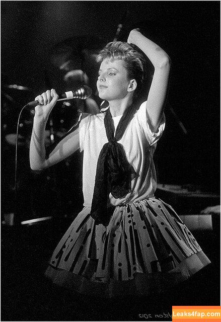 Clare Grogan / therealclaregrogan слитое фото фото #0040