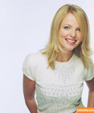 Clare Grogan photo #0034