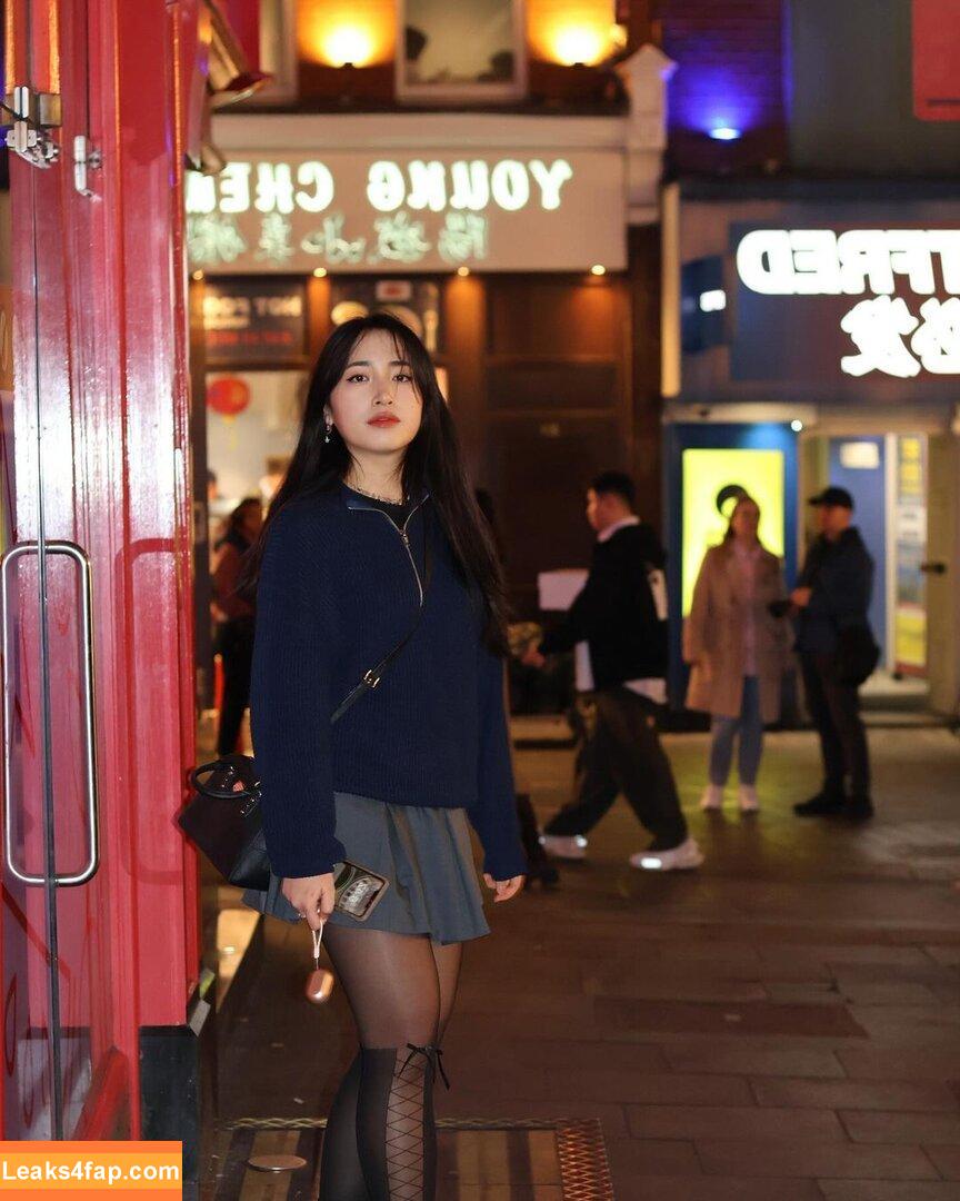 Clareee Asmr / _clalaves_ / clarer leaked photo photo #0033
