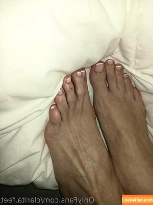 clarita.feet photo #0025