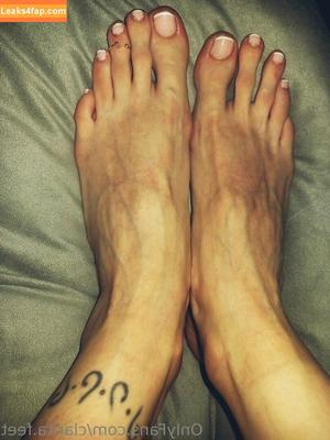 clarita.feet photo #0029