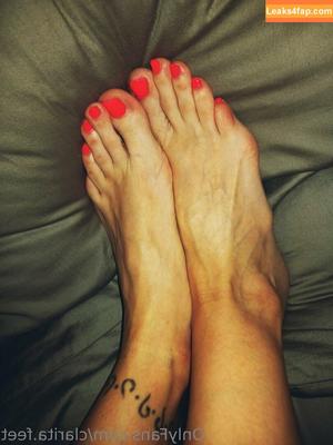 clarita.feet photo #0071