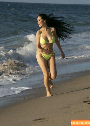 Claudia Alende photo #0022