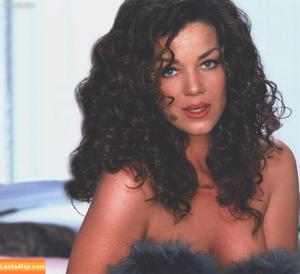 Claudia Christian photo #0018