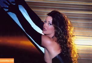 Claudia Martin photo #0025
