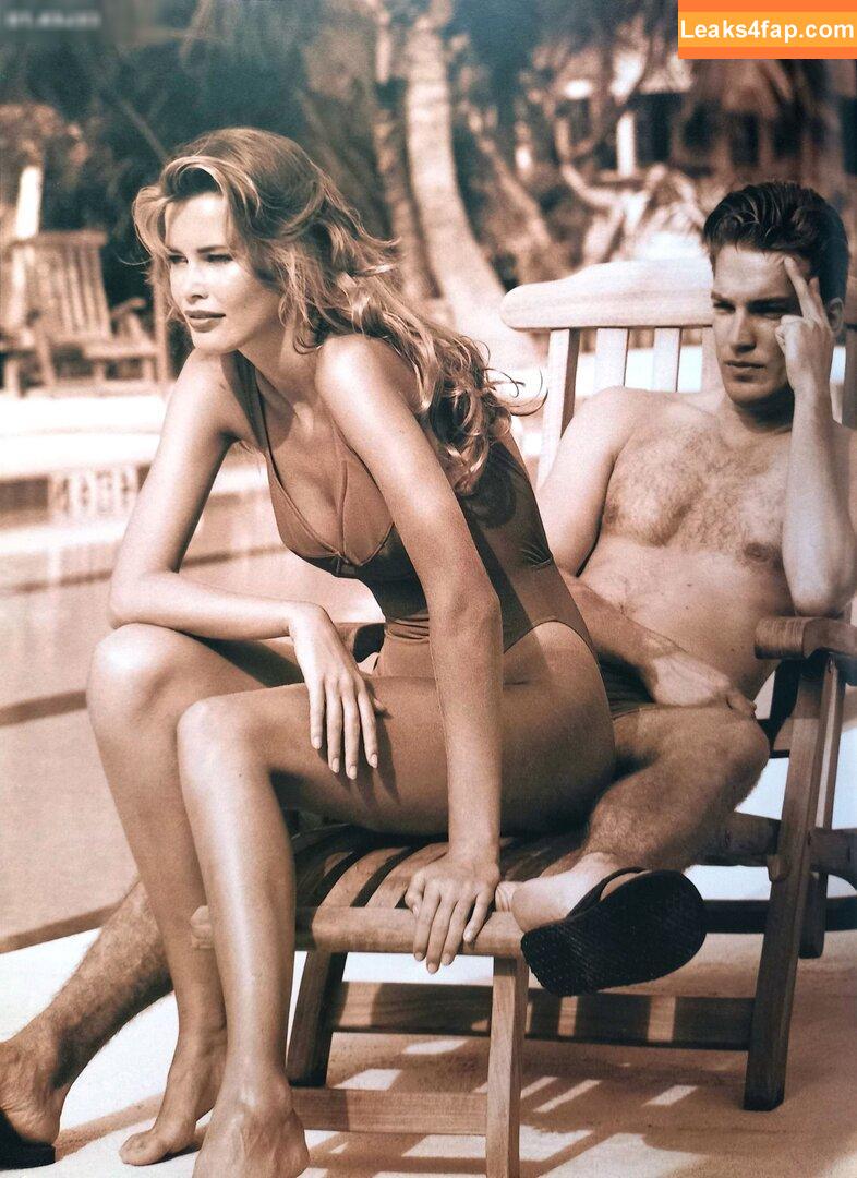 Claudia Schiffer / claudiaschiffer leaked photo photo #0182