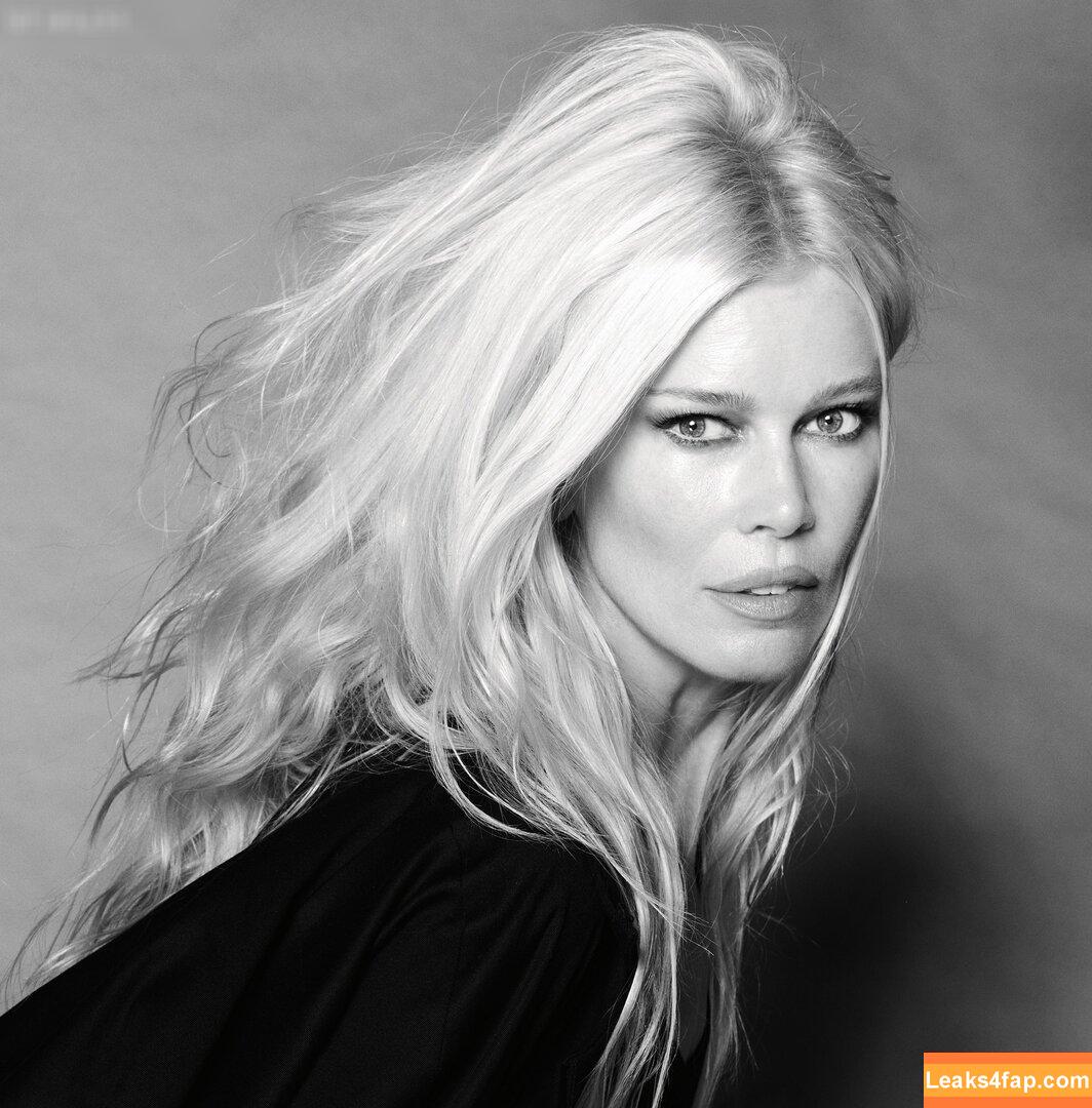 Claudia Schiffer / claudiaschiffer слитое фото фото #0202