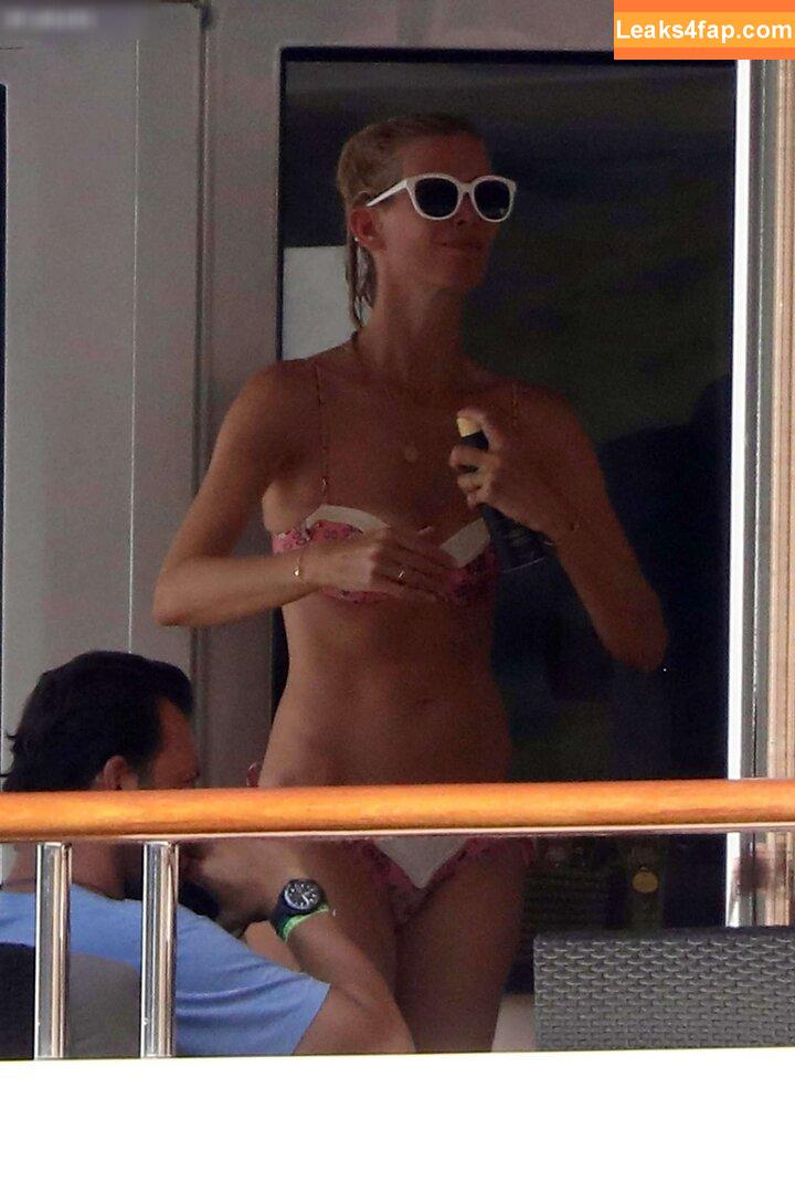 Claudia Schiffer / claudiaschiffer leaked photo photo #0230