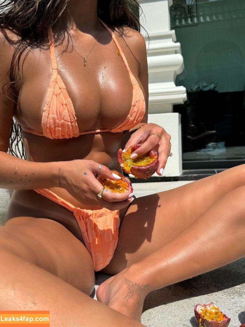 Claudia Tihan / claudiatihan / https: leaked photo photo #0303