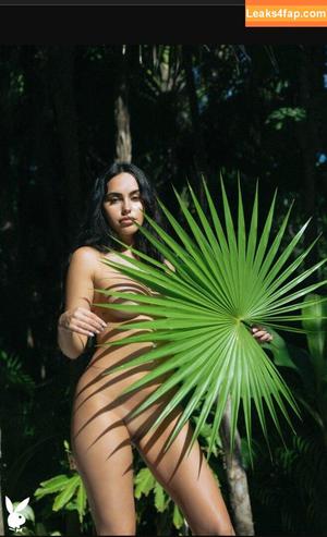 Claudia Tihan photo #0026