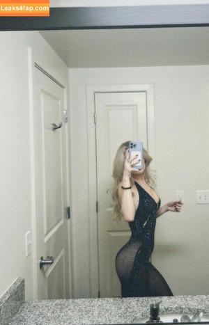Claudia Walsh photo #0033