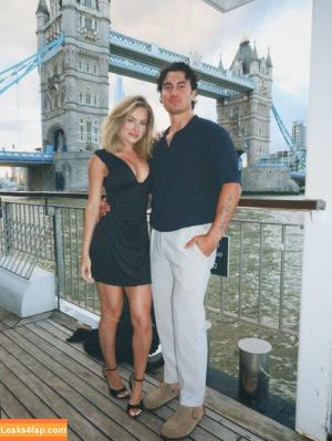 Claudia Walsh photo #0254