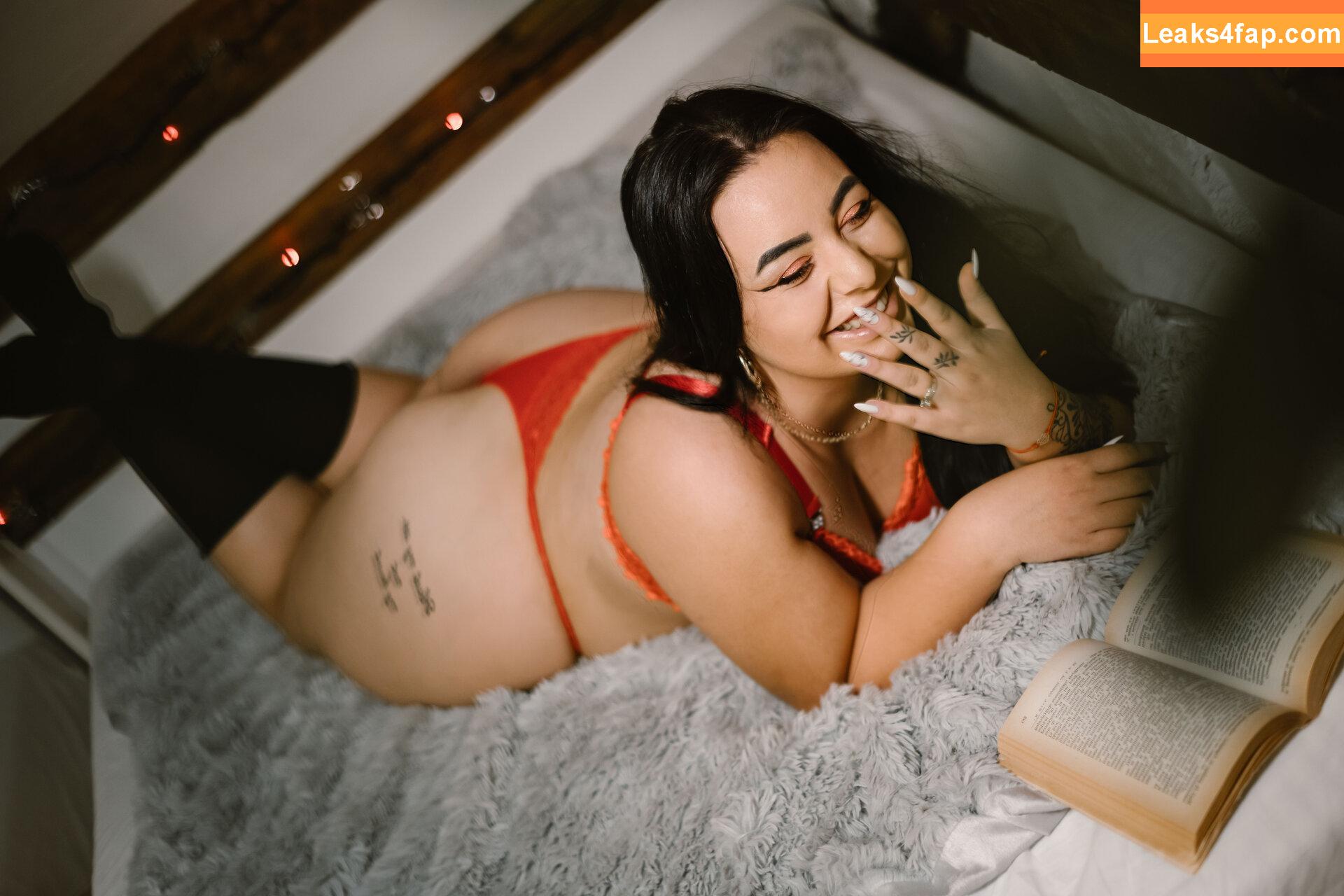 claudiroxa / Claudia Roxana / cristeatina23 / ninnisss_ leaked photo photo #1470