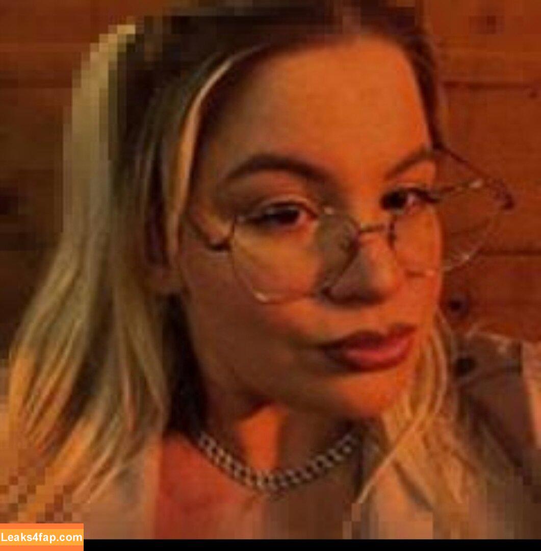 claudiroxa / Claudia Roxana / cristeatina23 / ninnisss_ leaked photo photo #1535