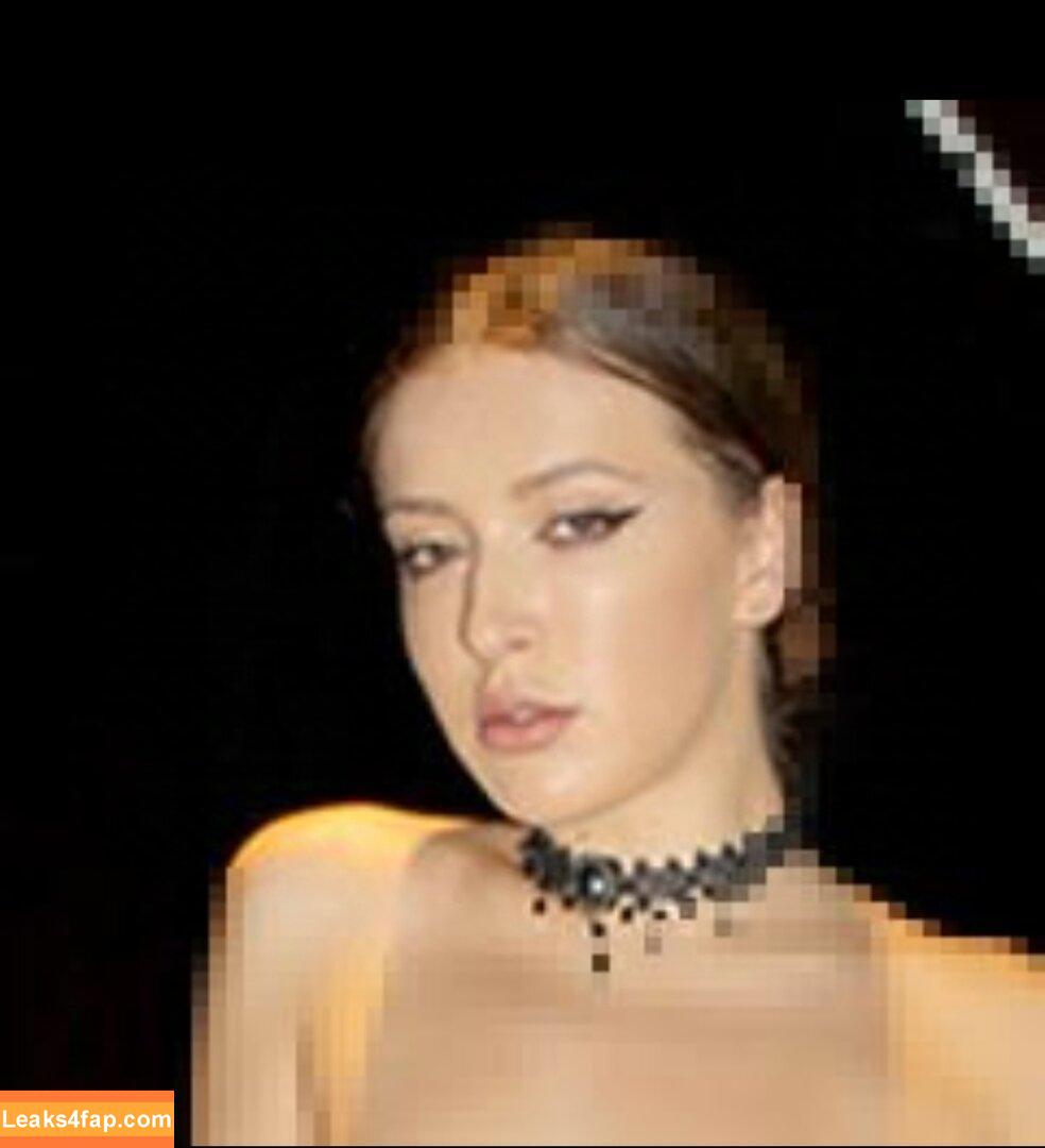 claudiroxa / Claudia Roxana / cristeatina23 / ninnisss_ leaked photo photo #1548