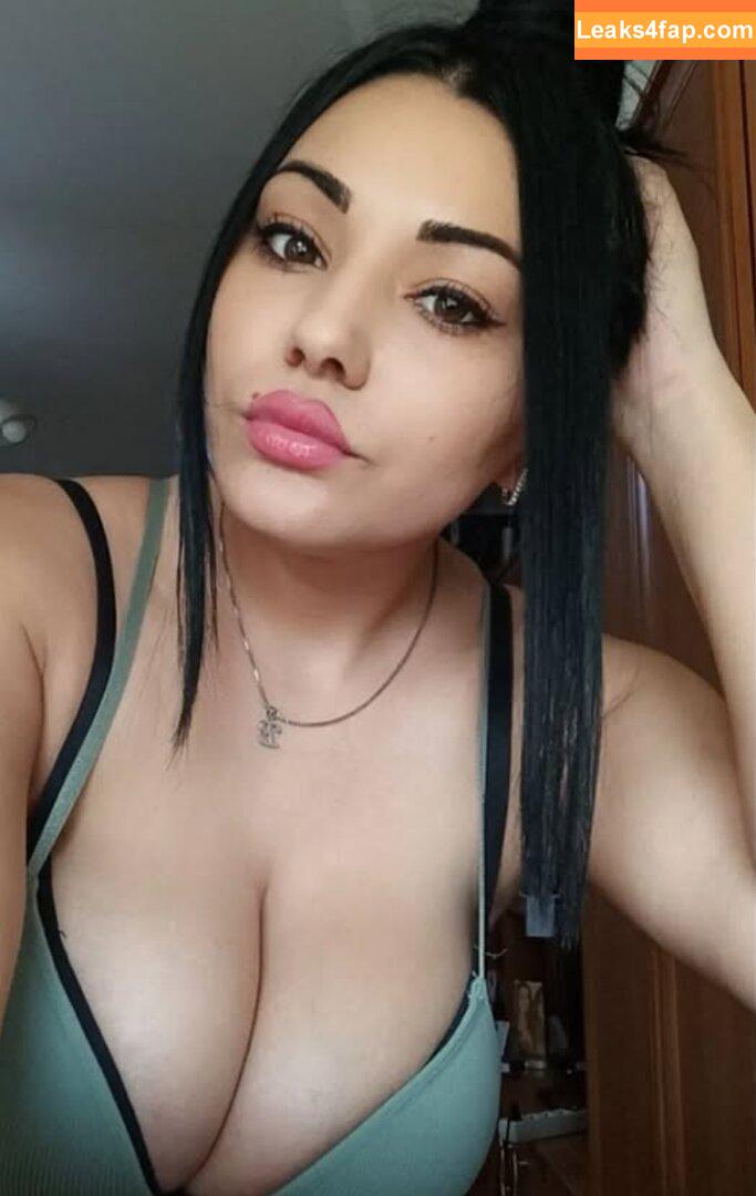 claudiroxa / Claudia Roxana / cristeatina23 / ninnisss_ leaked photo photo #1573