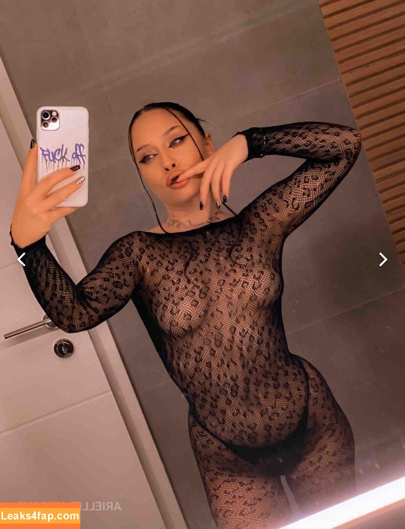 claudiroxa / Claudia Roxana / cristeatina23 / ninnisss_ leaked photo photo #1600