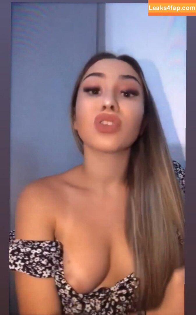 claudiroxa / Claudia Roxana / cristeatina23 / ninnisss_ leaked photo photo #1623