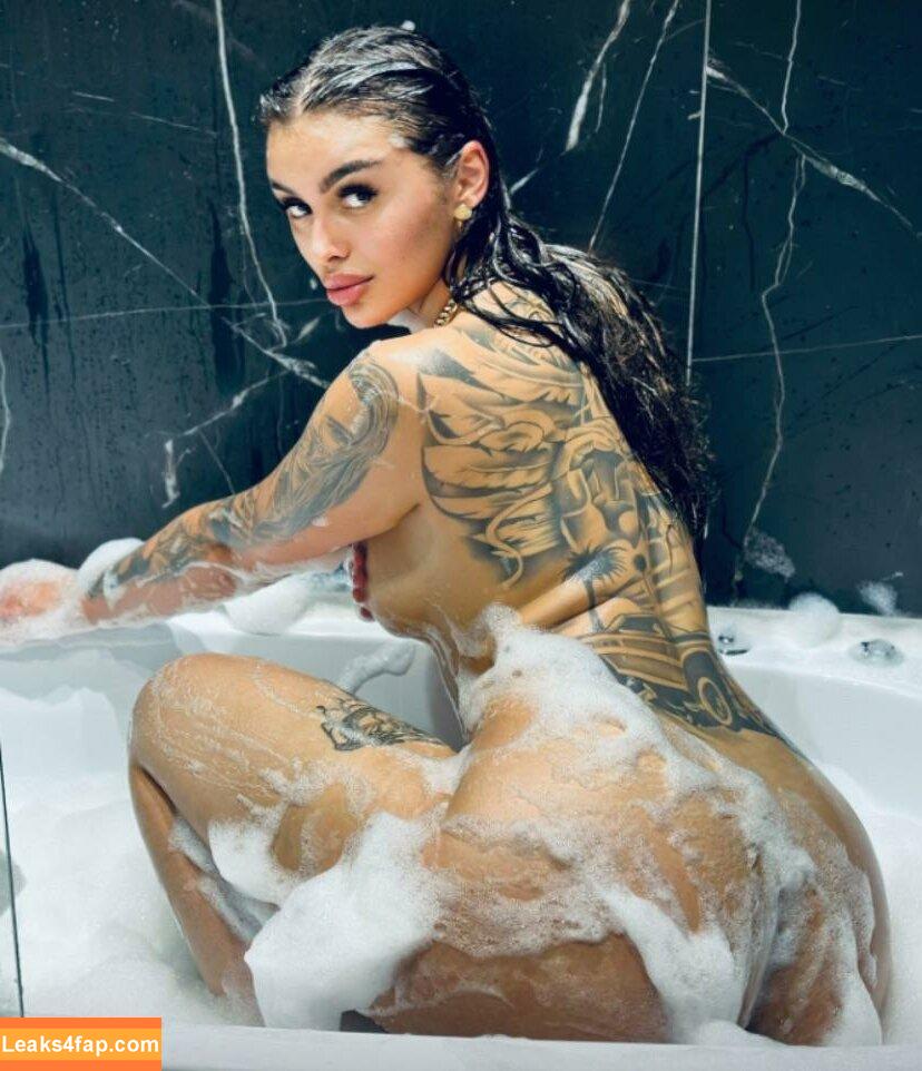 claudiroxa / Claudia Roxana / cristeatina23 / ninnisss_ leaked photo photo #1643