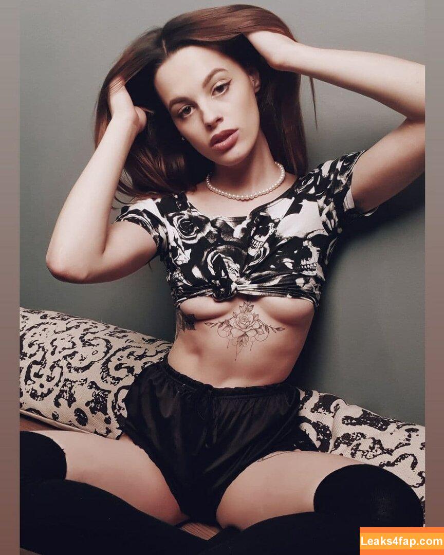 claudiroxa / Claudia Roxana / cristeatina23 / ninnisss_ leaked photo photo #1728