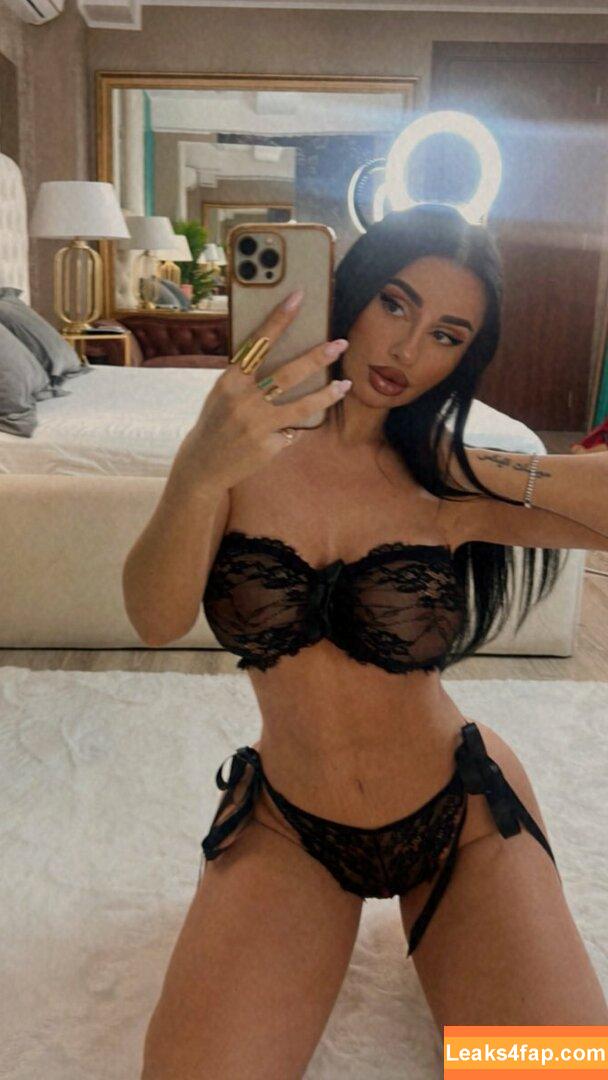 claudiroxa / Claudia Roxana / cristeatina23 / ninnisss_ leaked photo photo #1844