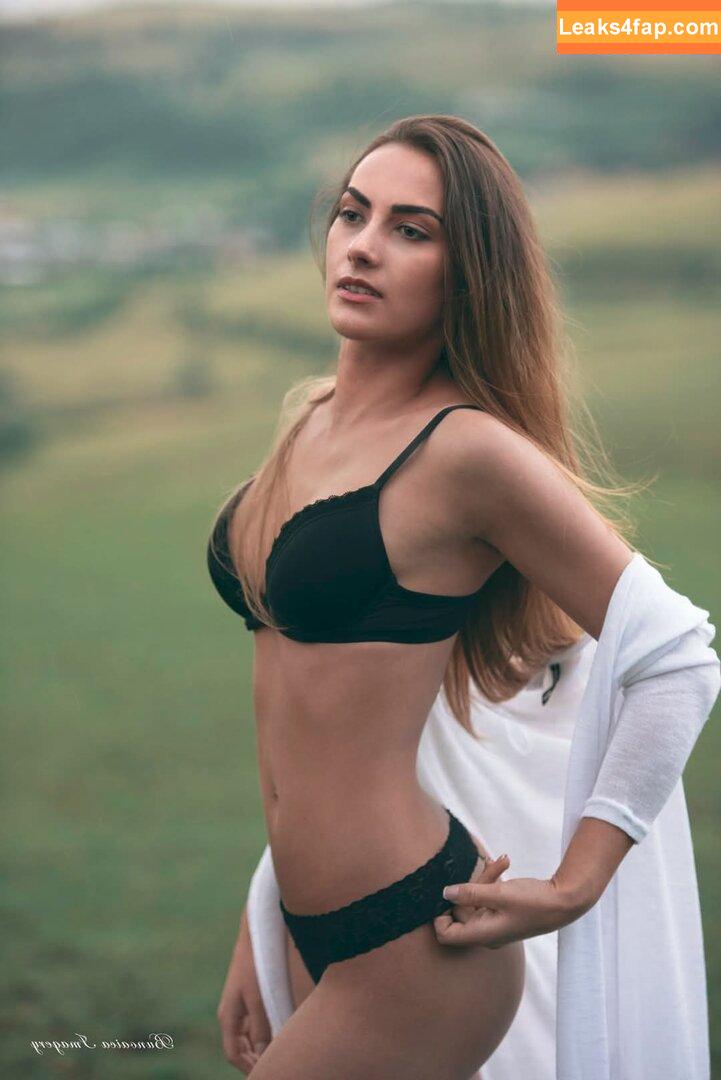 claudiroxa / Claudia Roxana / cristeatina23 / ninnisss_ leaked photo photo #1947