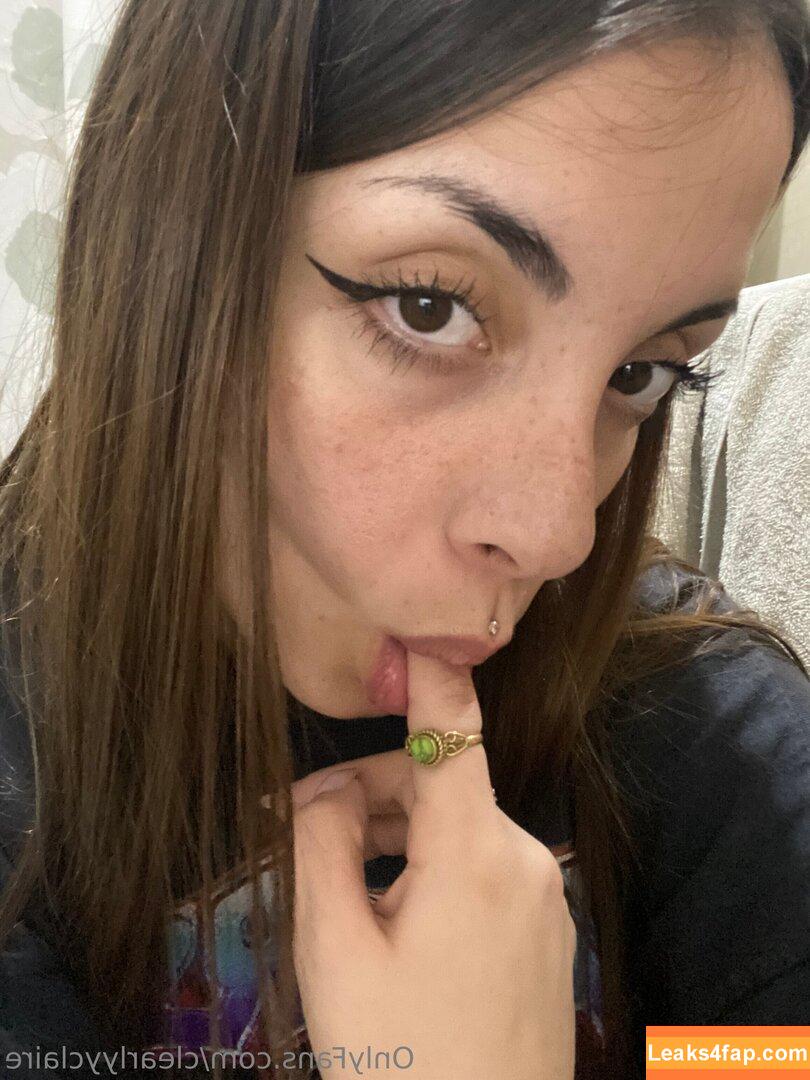 clearlyyclaire / theonlyyclaire leaked photo photo #0022