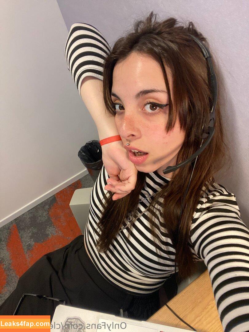 clearlyyclaire / theonlyyclaire leaked photo photo #0032