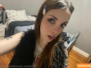 clearlyyclaire photo #0030