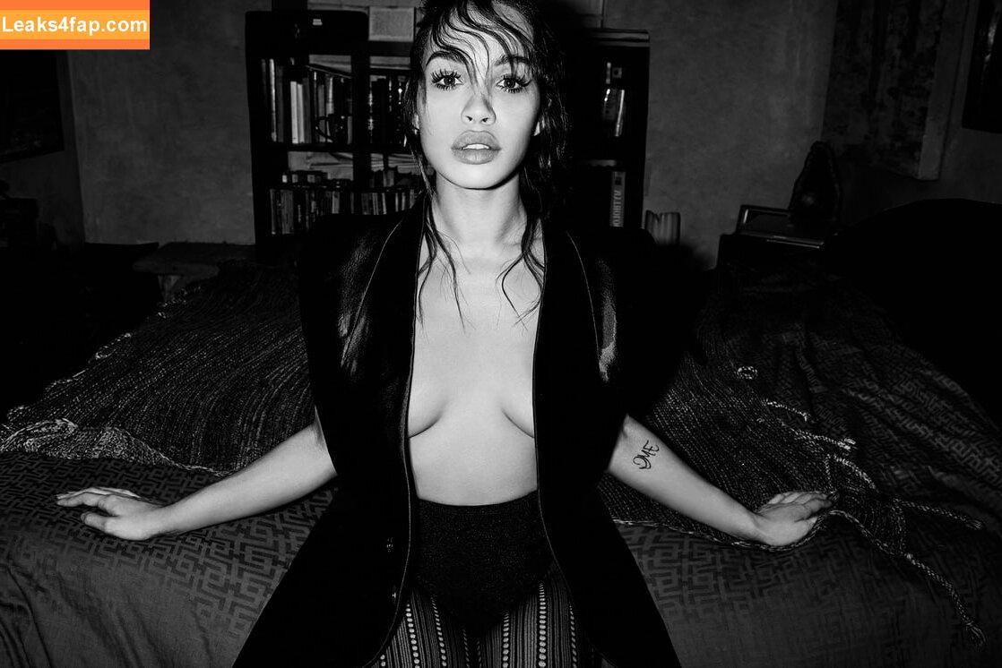 Cleopatra Coleman / CleopatraColeman слитое фото фото #0009