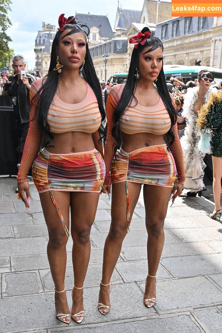 Clermont Twins / Theclermonttwins / clermonttwins leaked photo photo #0026