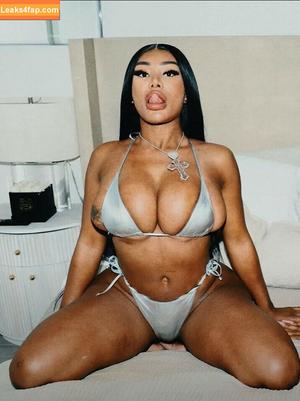 Clermont Twins photo #0003