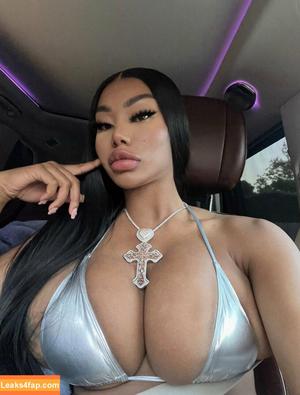 Clermont Twins photo #0033