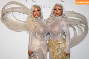 Clermont Twins photo #0045