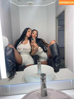 Clermont Twins photo #0070