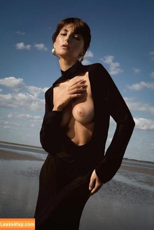 Clémence Navarro Bastin photo #0011