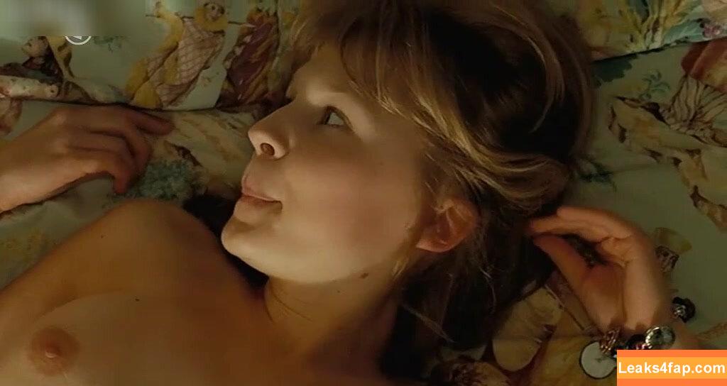 Clémence Poésy / c_poesy_ leaked photo photo #0011