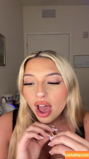 Cloud ASMR photo #0054