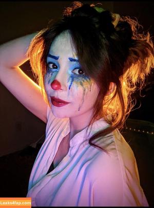 Clown Girls photo #0057