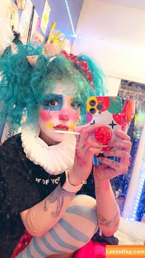 Clown Girls photo #0162