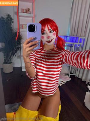 Clown Girls photo #0327