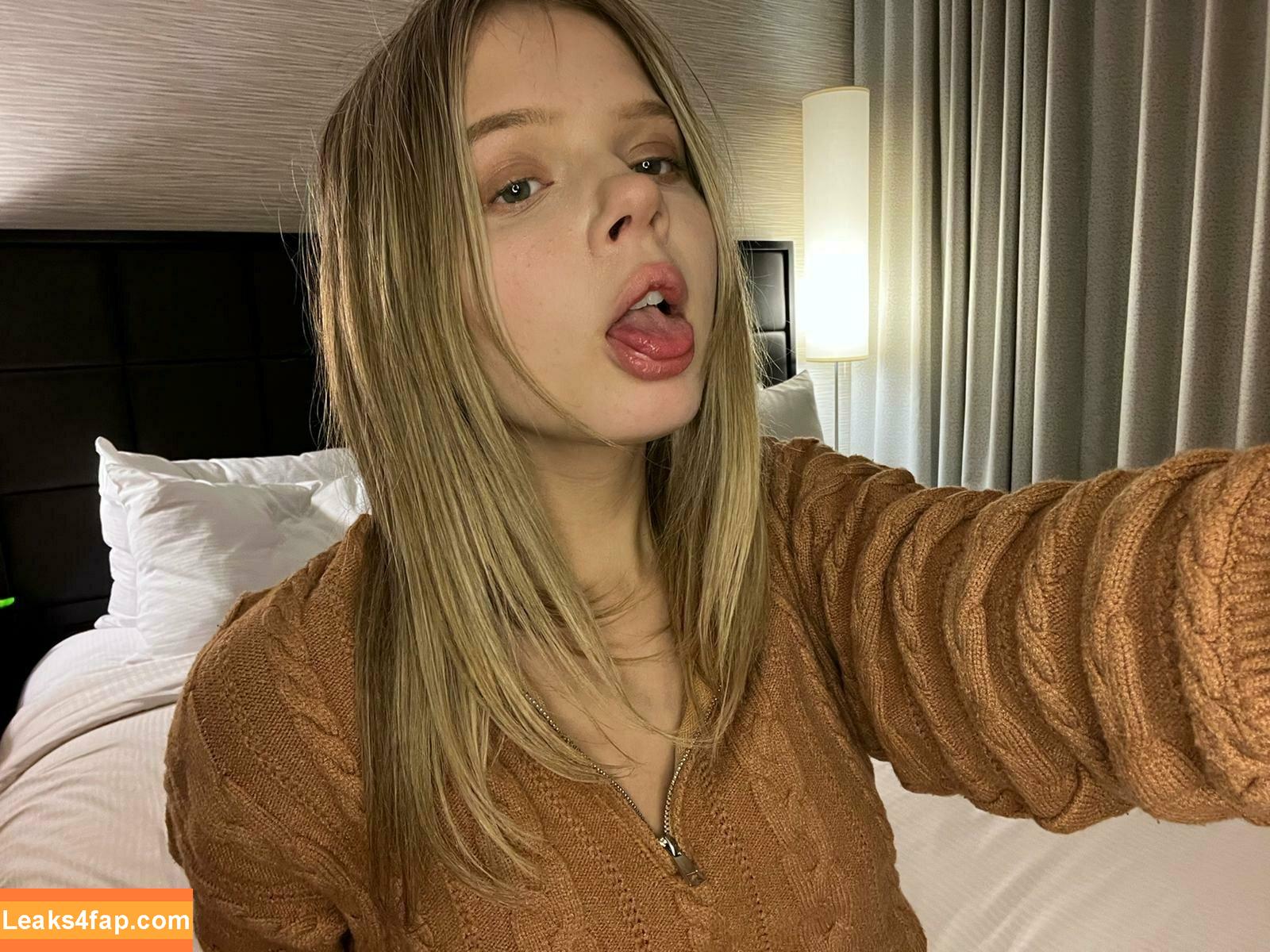 CoCo Lovelock / OfficialCocolov / coco_lovelock2 / cocolovelock leaked photo photo #0177