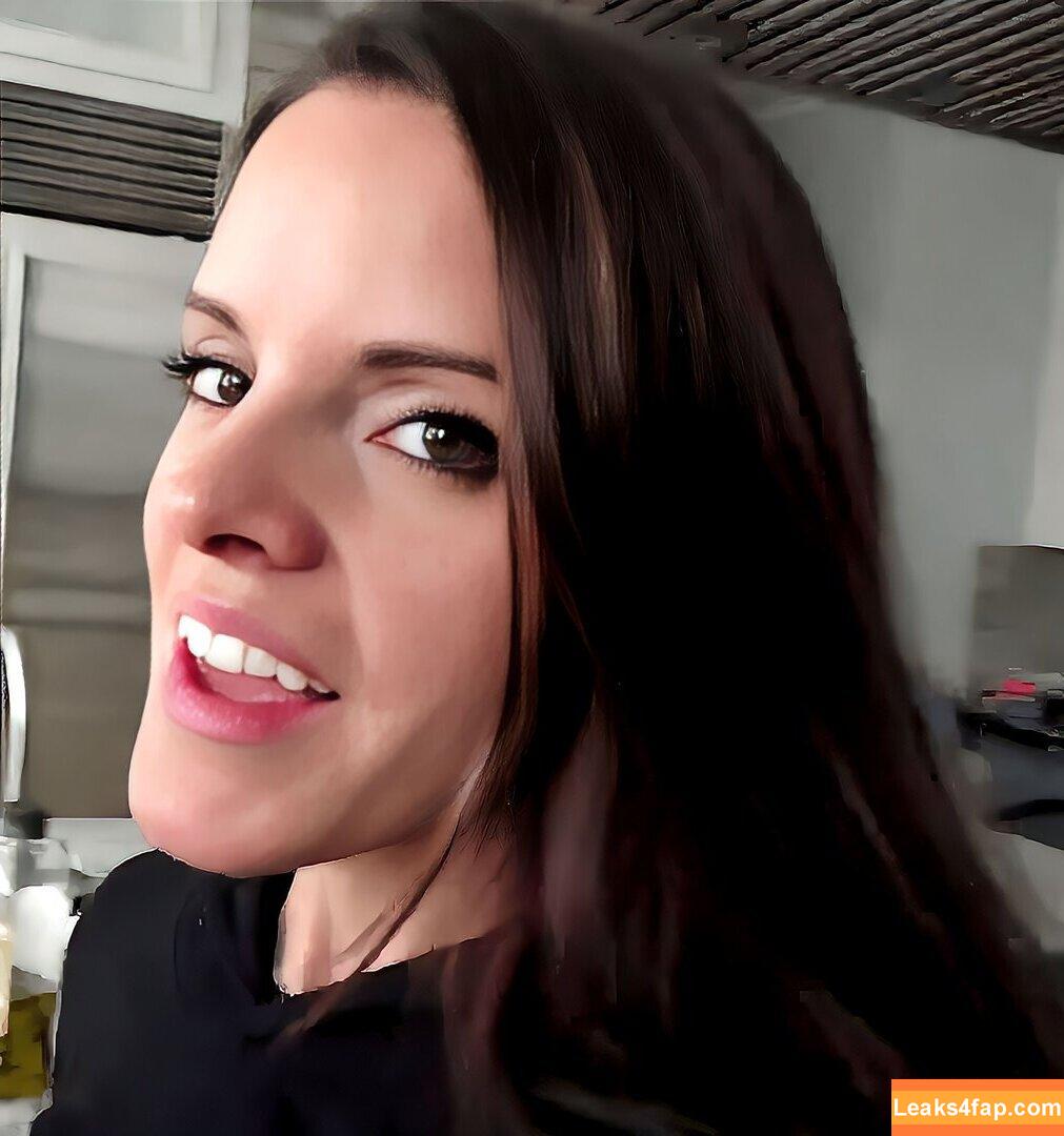 Colette Butler / colettekati leaked photo photo #0038
