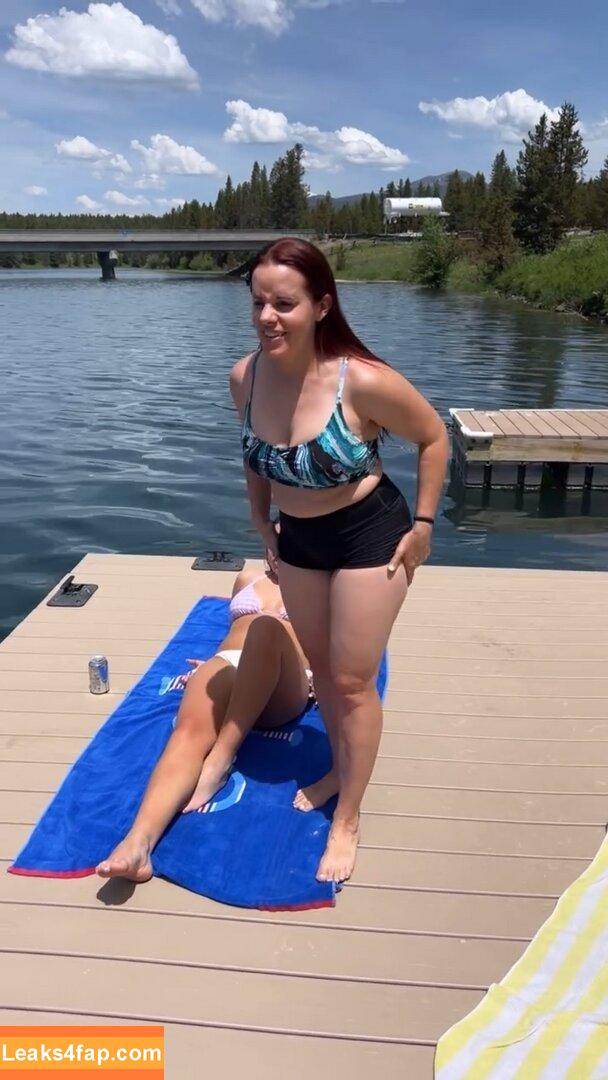 Colette Butler / colettekati leaked photo photo #0060