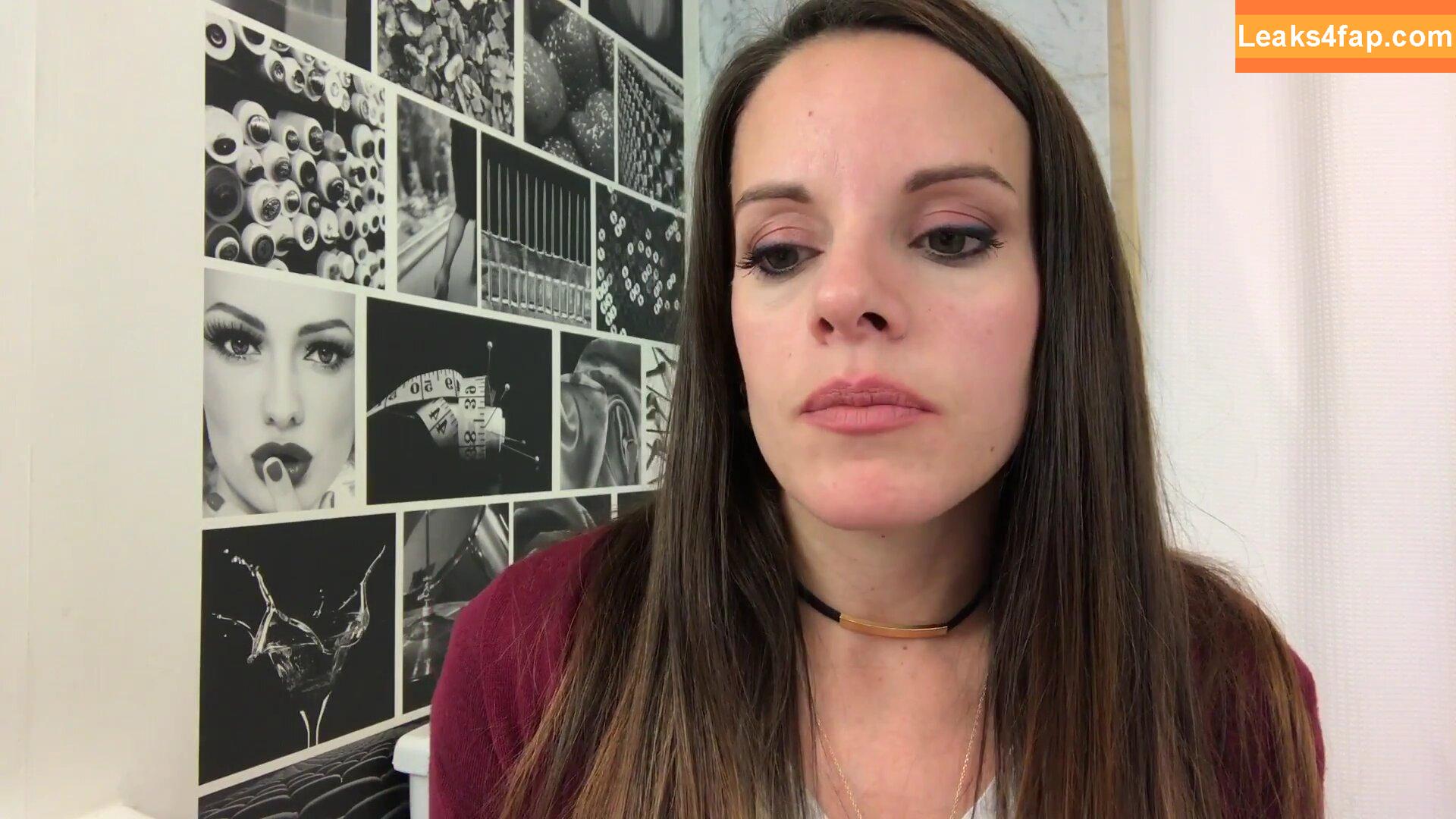 Colette Butler / colettekati leaked photo photo #0061